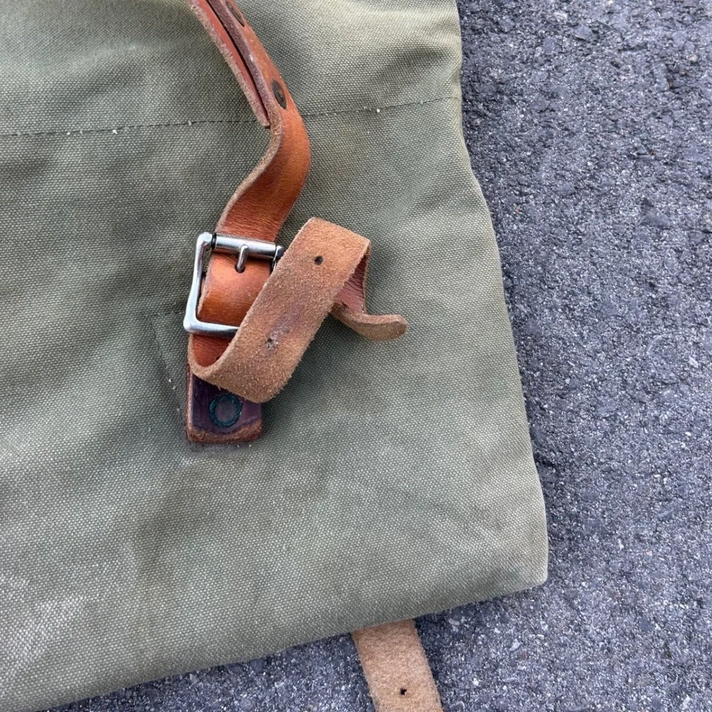 Duluth Pack Vintage Canvas Canoe Pack Rucksack Olive Green Leather Made in USA - Picture 14 of 16